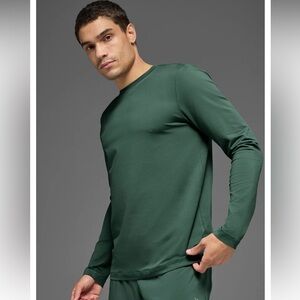 ALO Conquer Reform Green Crewneck Long Sleeve Shirt